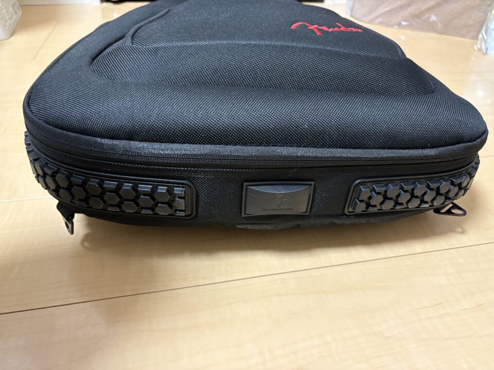 Fender FE1225